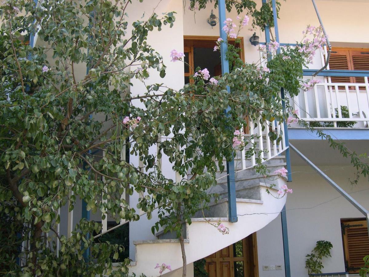 Seaview - Selfcatering Apartment - Helen No 2 卡西罗彼卡多 外观 照片